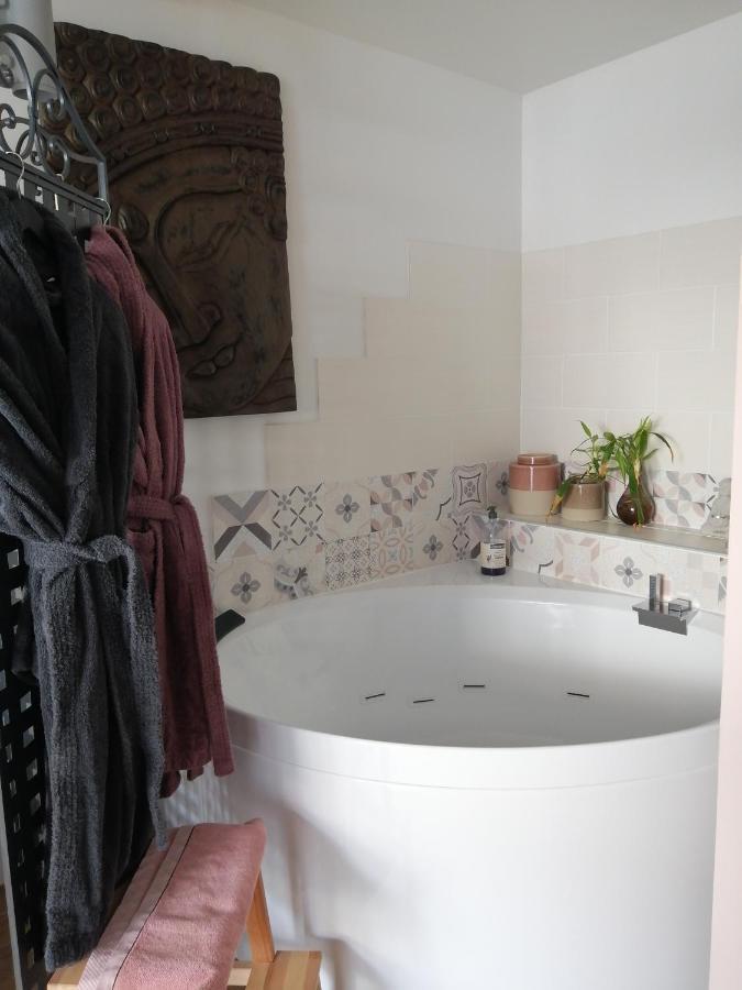 Le Clos Du 51 - Chambres D'Hotes Abondant Ngoại thất bức ảnh