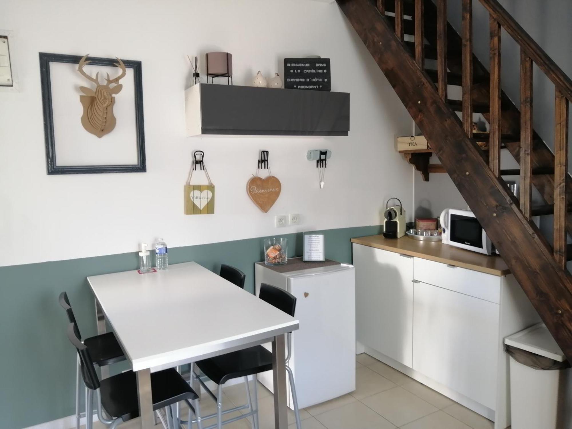 Le Clos Du 51 - Chambres D'Hotes Abondant Phòng bức ảnh